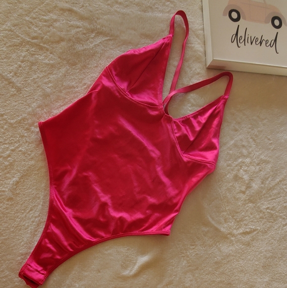 Bodysuit - Picture 3 of 7